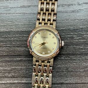 Gold Multi-Link Bracelet Watch with Smooth Bezel